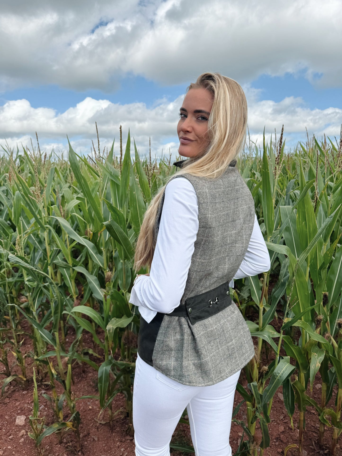 Horse-bit Tweed Gilet- Grey/ Olive green Wax